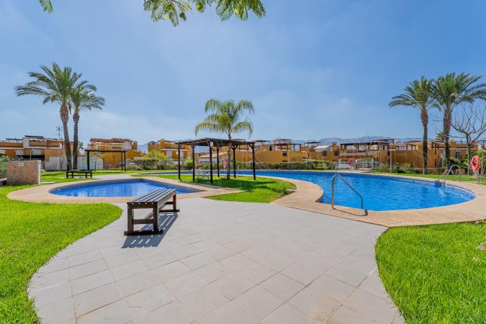 Image No.28-3 Bed Apartment for sale