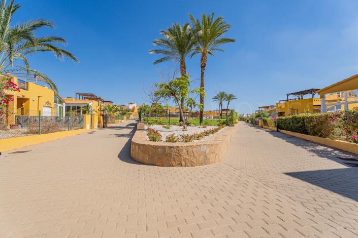 Image No.29-3 Bed Apartment for sale