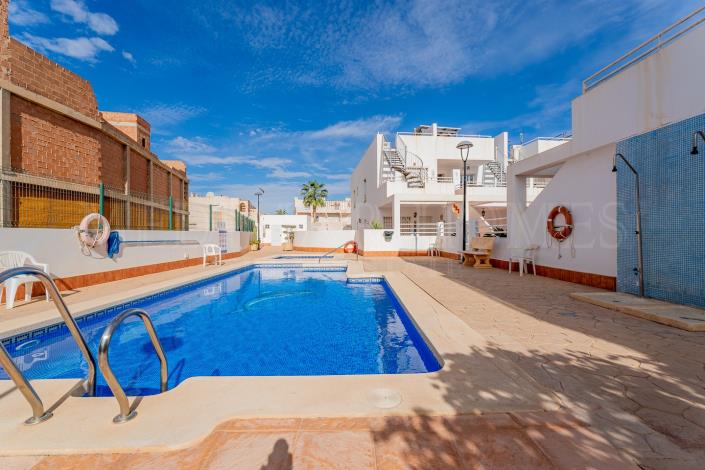 Image No.33-2 Bed Apartment for sale