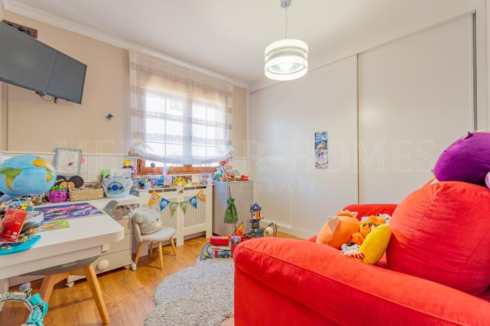 Image No.31-5 Bed Villa / Detached for sale