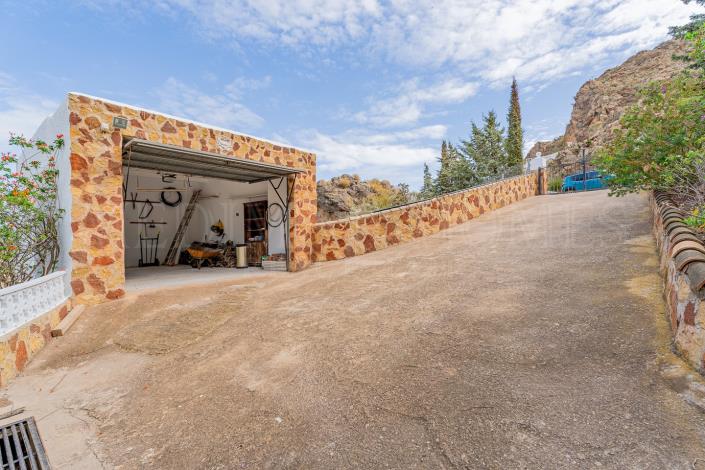 Image No.6-3 Bed Villa / Detached for sale