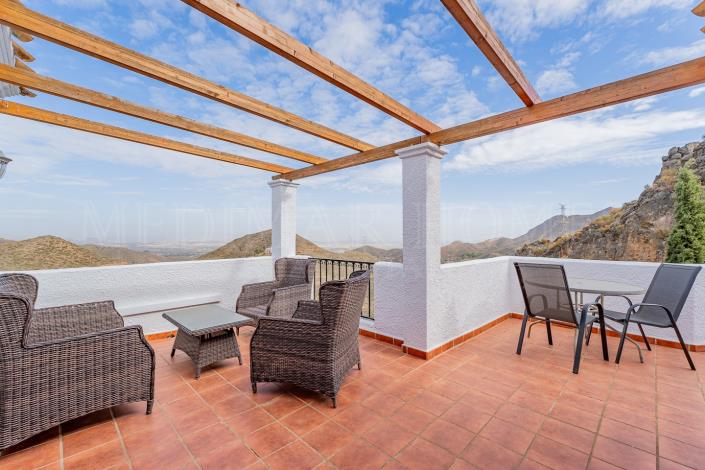 Image No.30-3 Bed Villa / Detached for sale