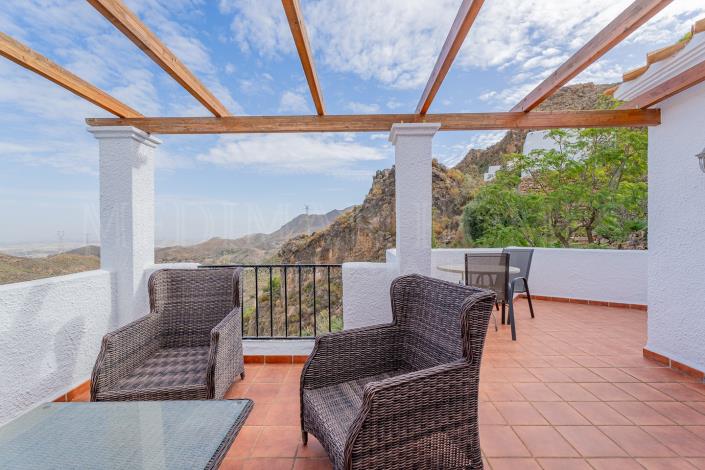 Image No.31-3 Bed Villa / Detached for sale