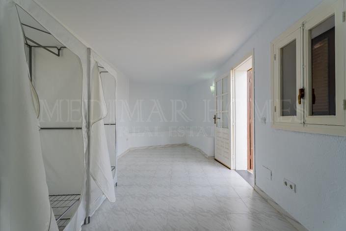 Image No.48-3 Bed Villa / Detached for sale