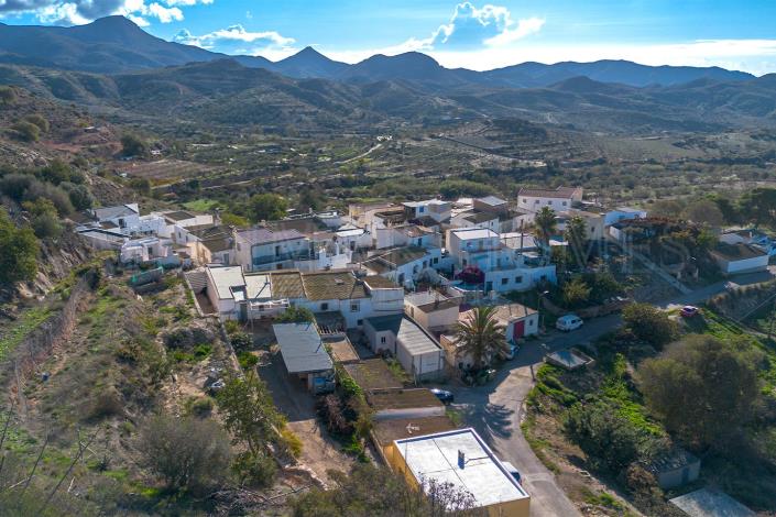 Image No.25-2 Bed Village House for sale