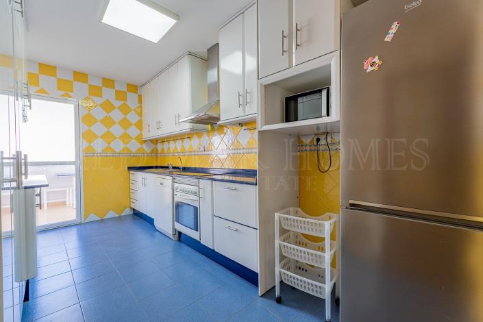 Image No.13-3 Bed Apartment for sale