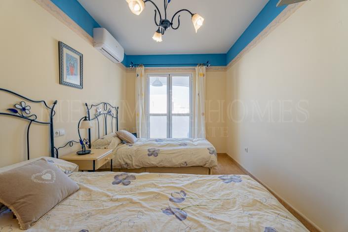 Image No.26-3 Bed Apartment for sale