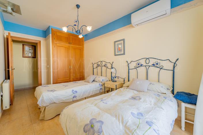 Image No.27-3 Bed Apartment for sale