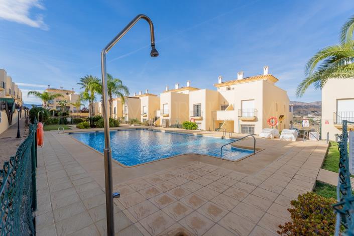 Image No.32-2 Bed Apartment for sale