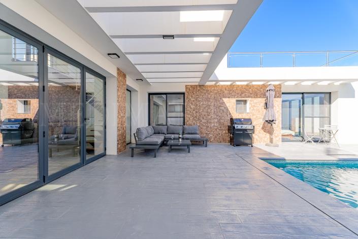 Image No.49-3 Bed Villa / Detached for sale