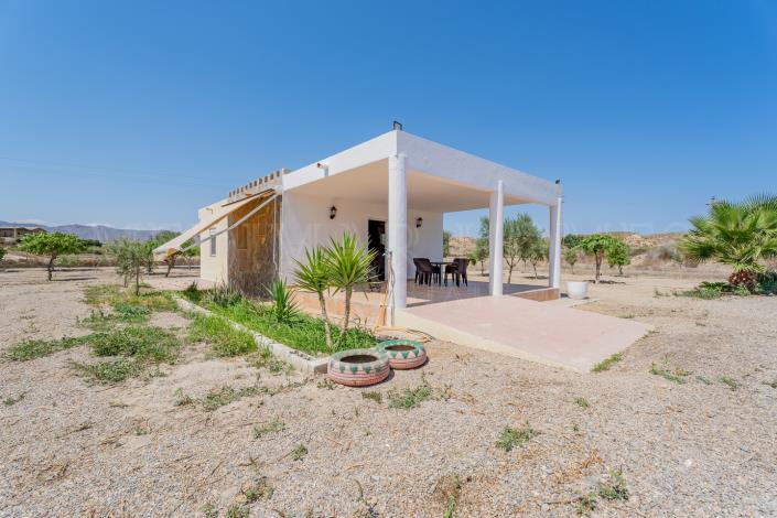 Image No.6-2 Bed Cortijo for sale