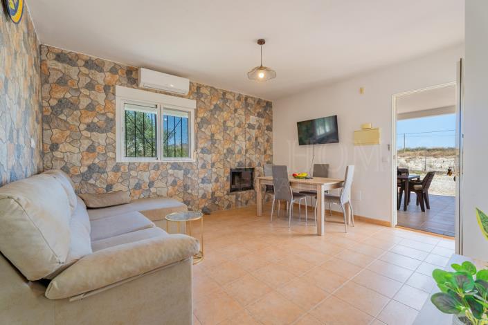 Image No.13-2 Bed Cortijo for sale