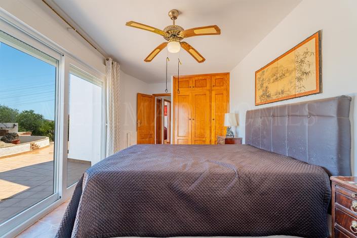 Image No.21-4 Bed Villa / Detached for sale