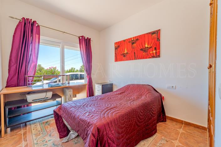 Image No.31-4 Bed Villa / Detached for sale