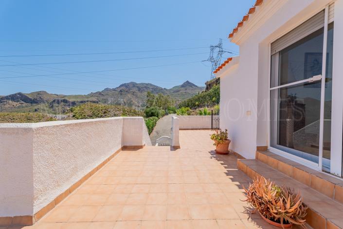 Image No.40-4 Bed Villa / Detached for sale