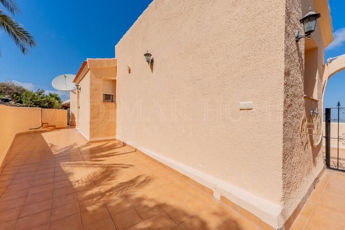 Image No.6-4 Bed Villa / Detached for sale