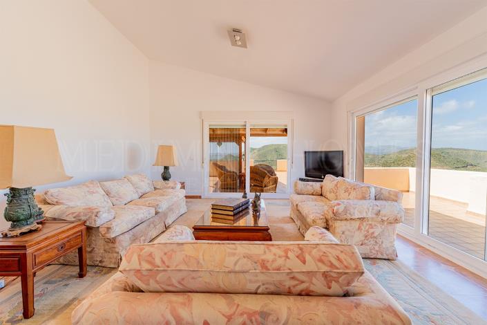 Image No.10-4 Bed Villa / Detached for sale