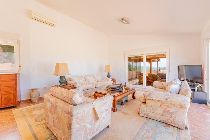 Image No.11-4 Bed Villa / Detached for sale