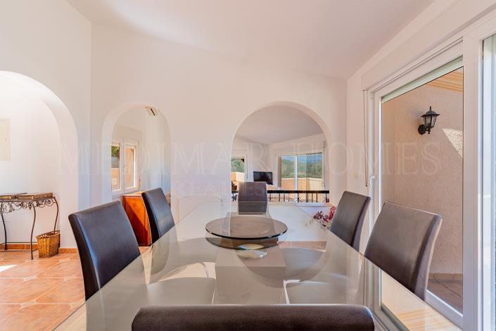 Image No.17-4 Bed Villa / Detached for sale