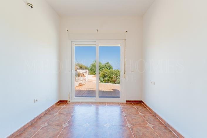 Image No.40-4 Bed Villa / Detached for sale