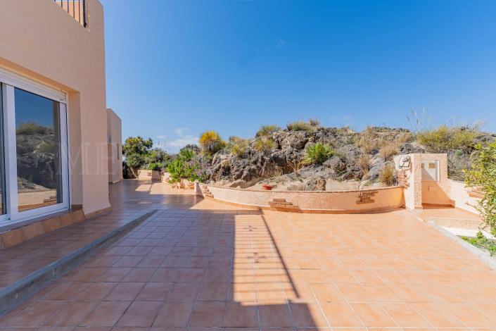 Image No.53-4 Bed Villa / Detached for sale