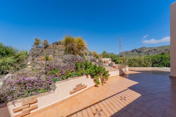 Image No.56-4 Bed Villa / Detached for sale