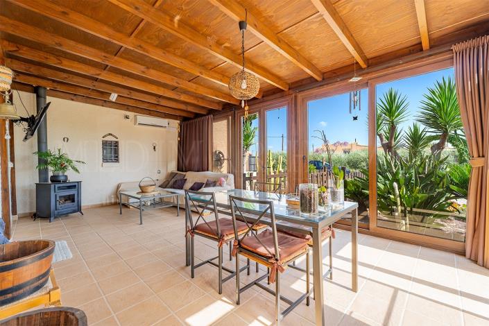 Image No.20-3 Bed Chalet for sale