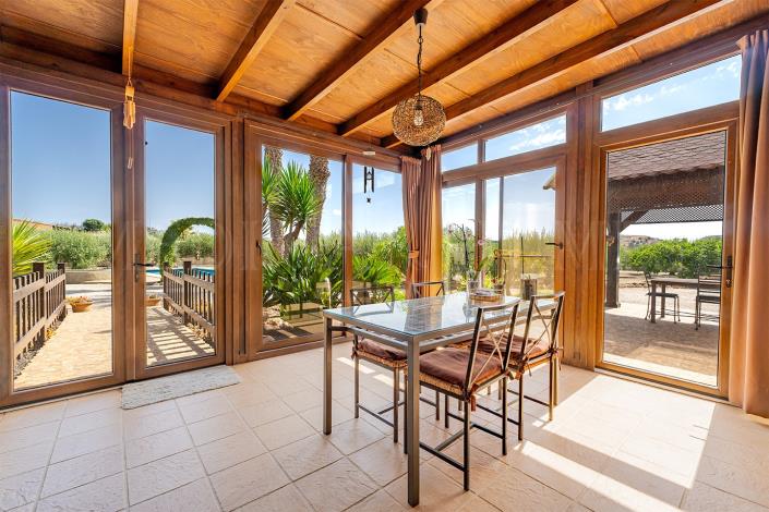 Image No.21-3 Bed Chalet for sale