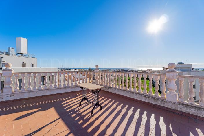 Image No.33-3 Bed Apartment for sale