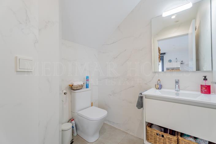 Image No.17-3 Bed Villa for sale