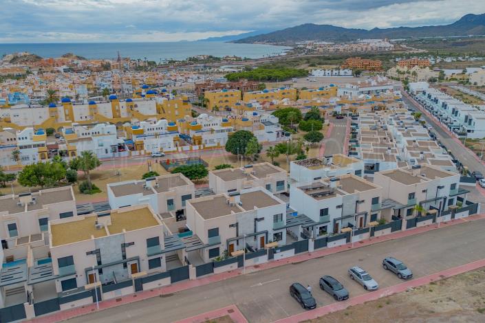 Image No.43-3 Bed Villa for sale