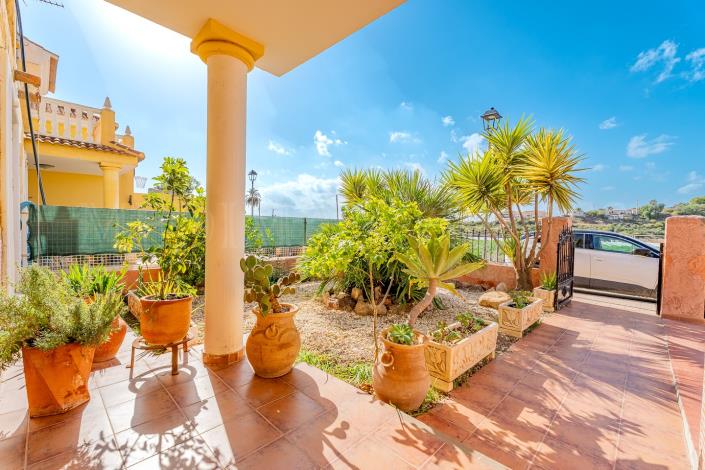 Image No.6-3 Bed Townhouse for sale