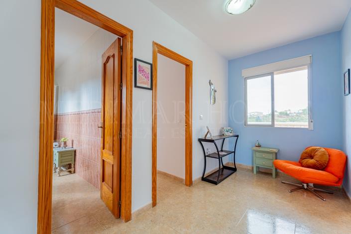 Image No.30-3 Bed Townhouse for sale