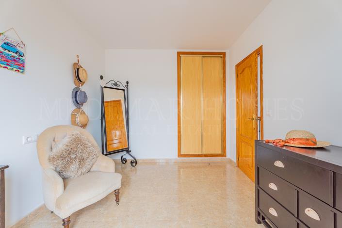 Image No.43-3 Bed Townhouse for sale