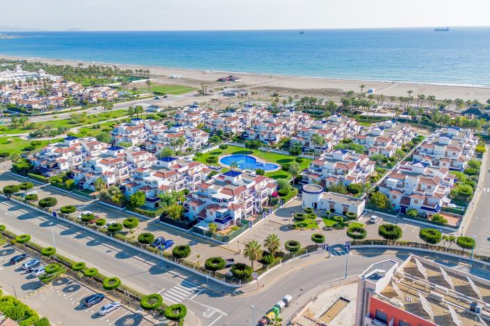 Image No.30-2 Bed Apartment for sale