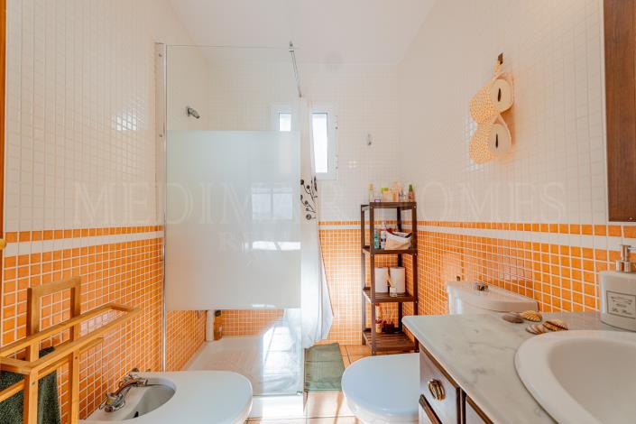 Image No.23-2 Bed Apartment for sale