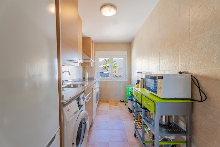 Image No.12-2 Bed Apartment for sale