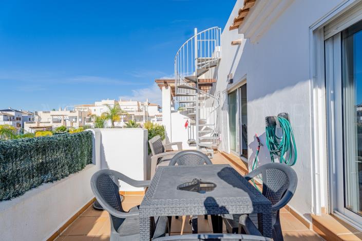 Image No.28-2 Bed Apartment for sale