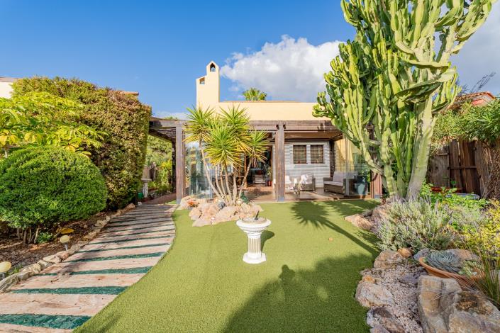 Image No.6-3 Bed Villa / Detached for sale