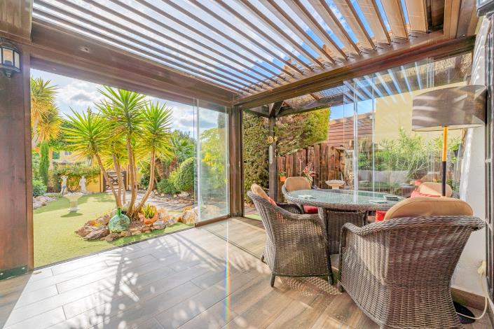 Image No.21-3 Bed Villa / Detached for sale