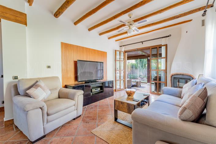 Image No.21-3 Bed Villa / Detached for sale