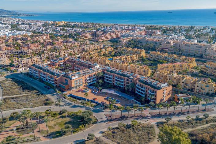 Image No.39-2 Bed Apartment for sale