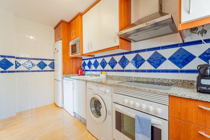 Image No.17-2 Bed Apartment for sale