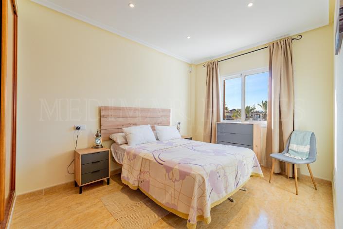 Image No.19-2 Bed Apartment for sale