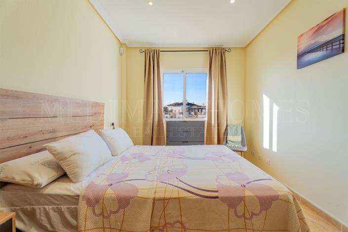 Image No.20-2 Bed Apartment for sale