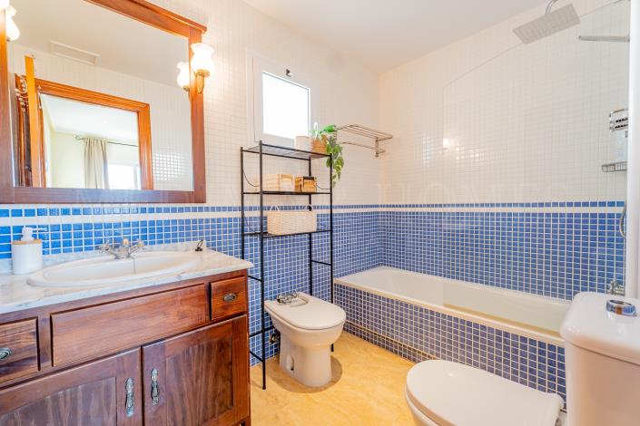 Image No.22-2 Bed Apartment for sale