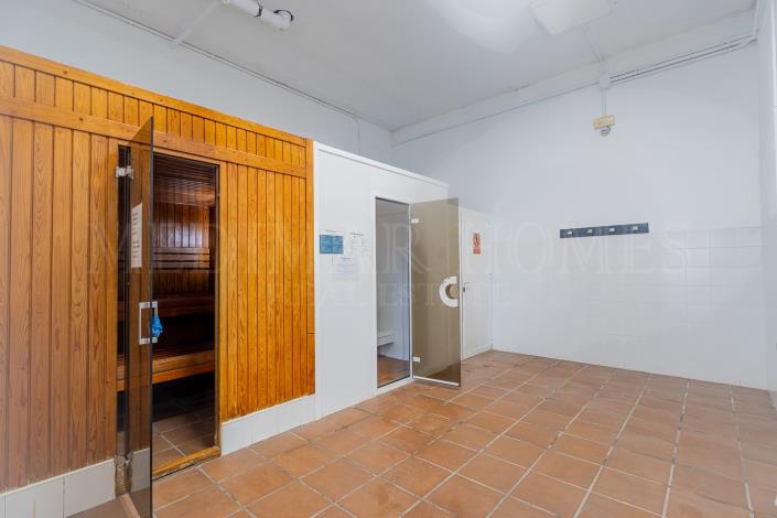 Image No.34-2 Bed Apartment for sale