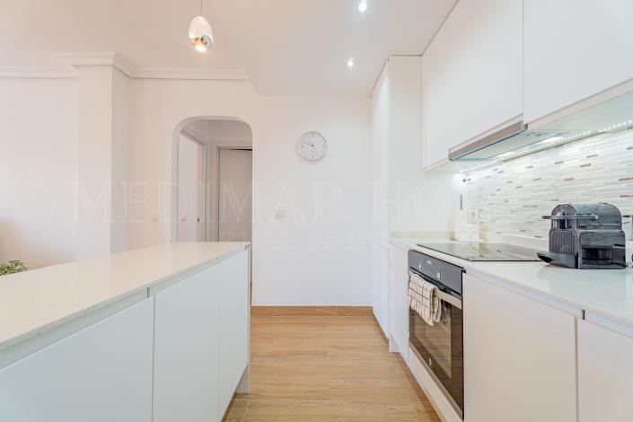 Image No.12-2 Bed Apartment for sale