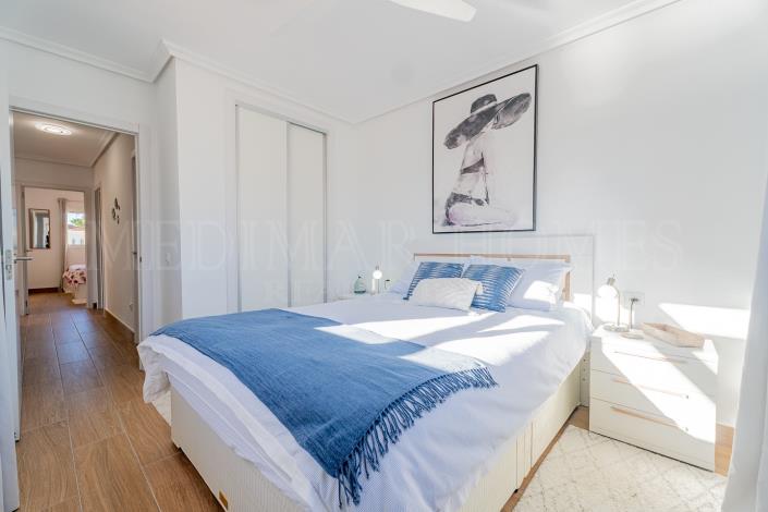 Image No.18-2 Bed Apartment for sale