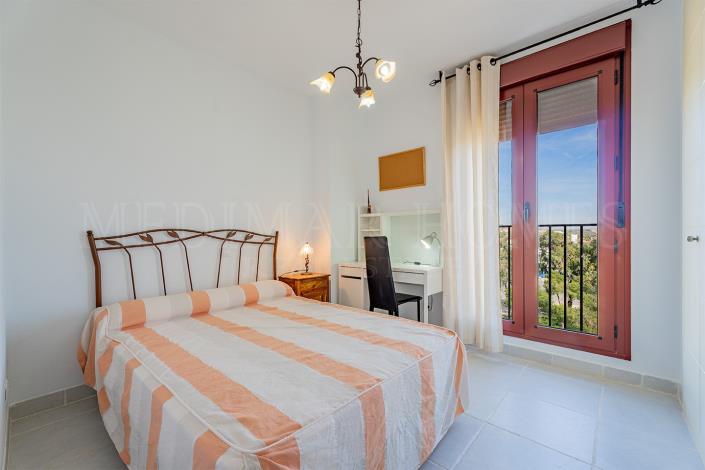 Image No.25-2 Bed Apartment for sale